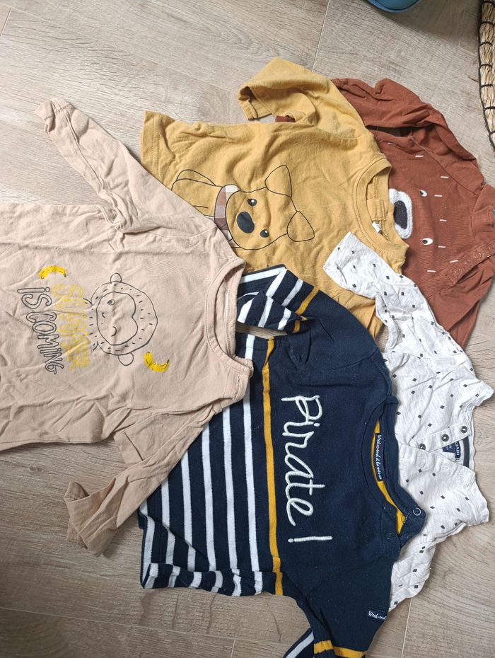Lot t shirts manches longues 6 mois