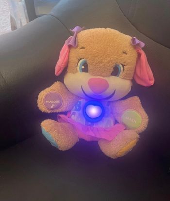 Peluche musical sœur de puppy