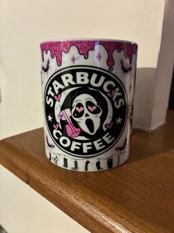 Mug scream Starbucks 