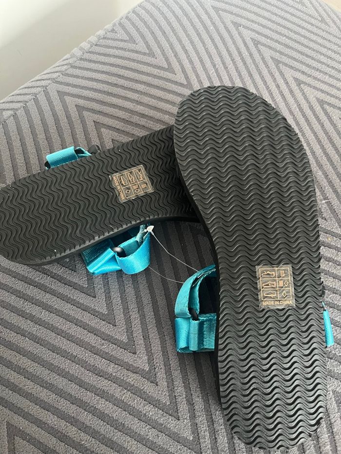 Sandales - photo numéro 2