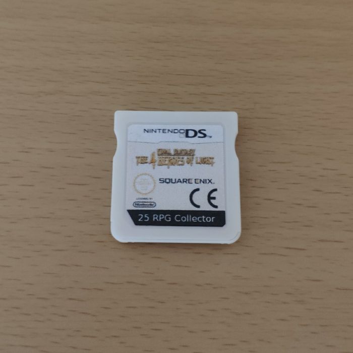 Final Fantasy The 4 Heroes of Light et 25 RPG rares pour Nintendo DS - photo numéro 4