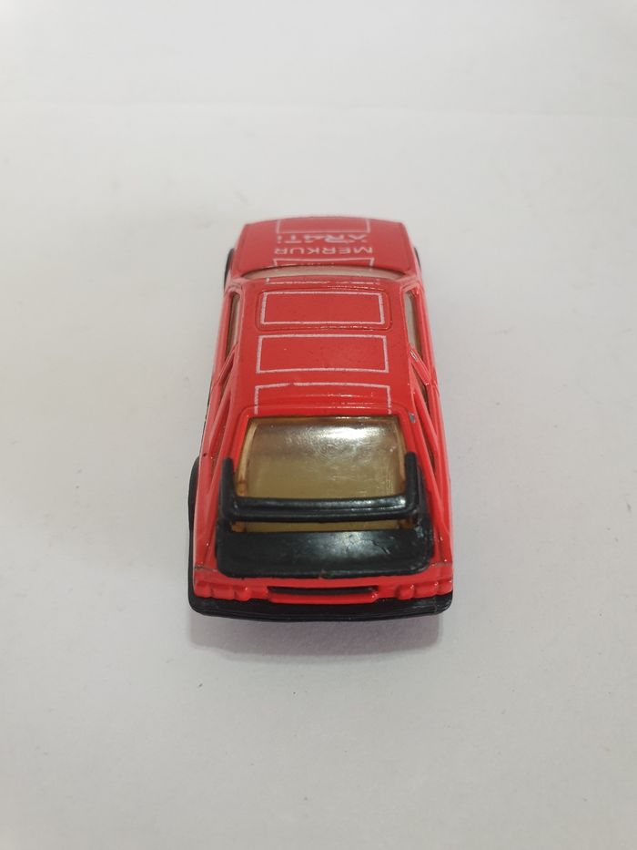 Mc Toy Ford Sierra XR4i 1/64 Made in Macau - photo numéro 7