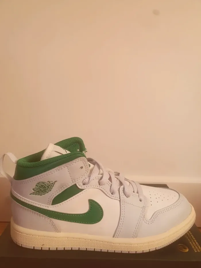 Nike Jordan 1 "Pine Green"(35) - photo numéro 4