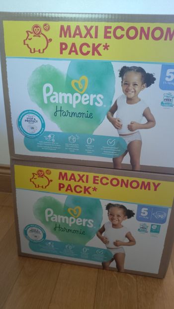 Couches Pampers harmonie taille 5