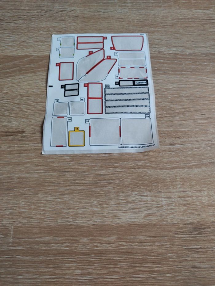 Plaquette autocollant stickers lego 60110 - photo numéro 2