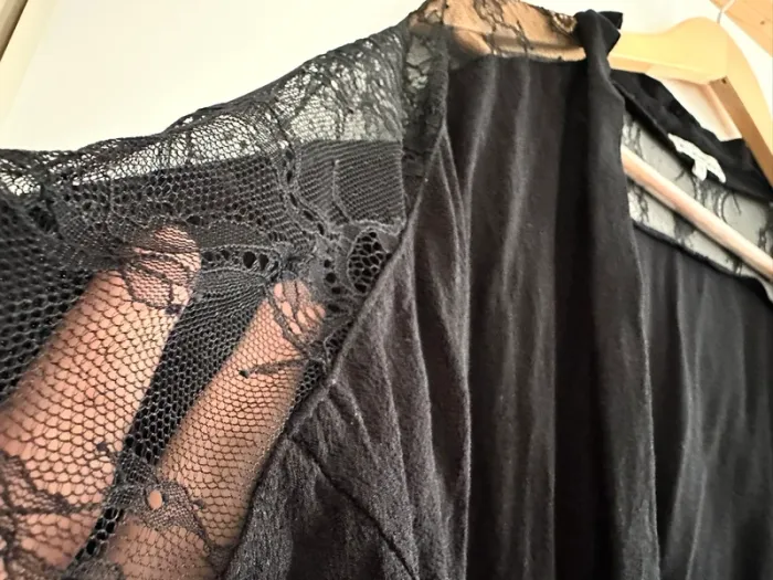 Kimono/ peignoir dentelle noir - photo numéro 3