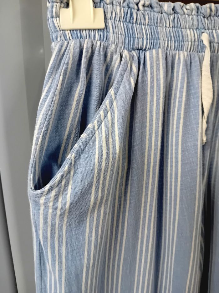 Pantalon large été KIABI 10ANS - photo numéro 3
