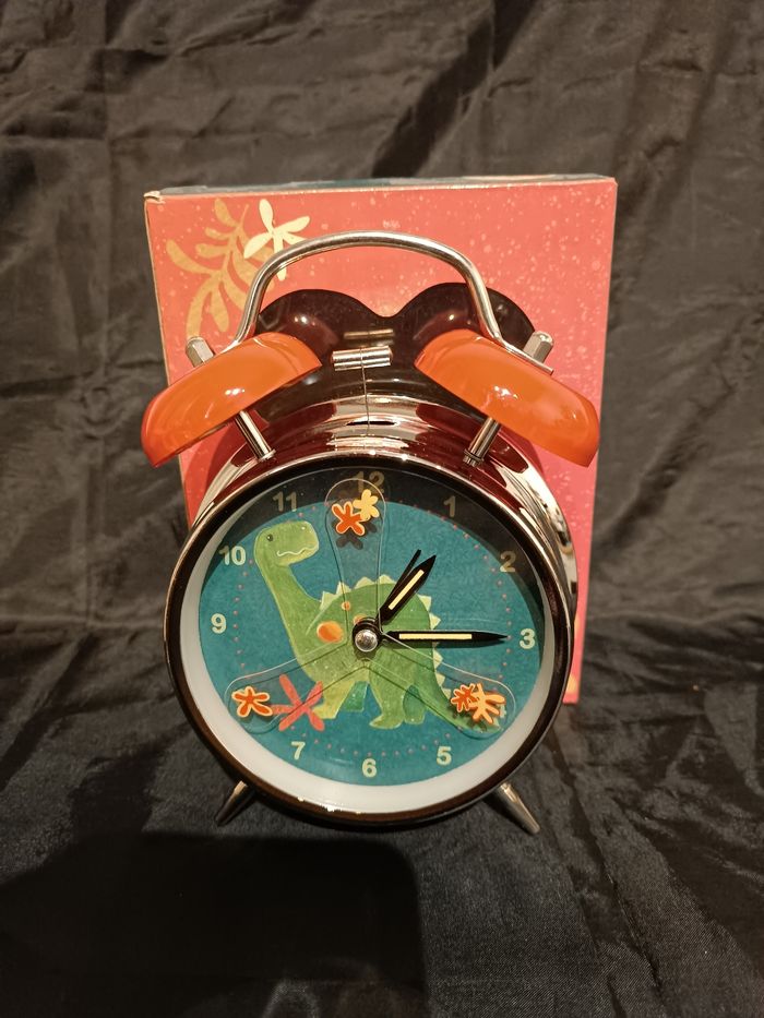 Réveil dinosaure Egmont toys