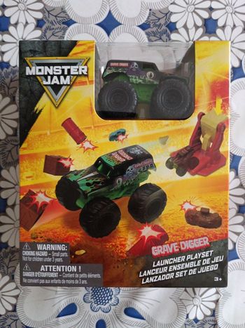 Monster jam grave digger