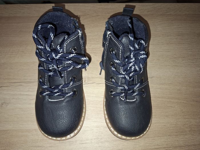Lot chaussures taille 24 - photo numéro 2
