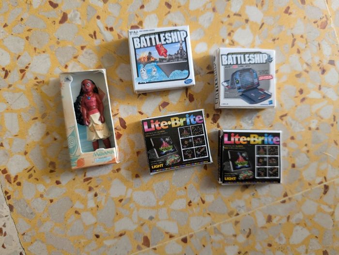 Lot figurines mini brands - photo numéro 1