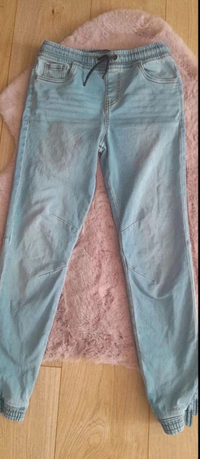 Jean élastique bleu clair 10  ans 11  ans