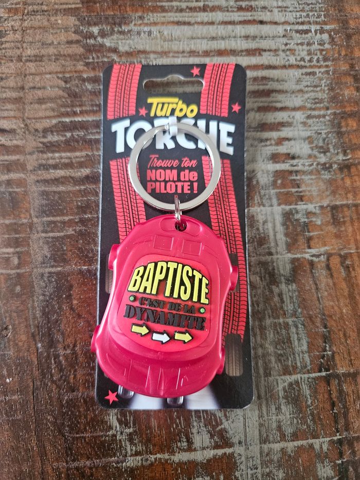 Lampe torche voiture baptiste