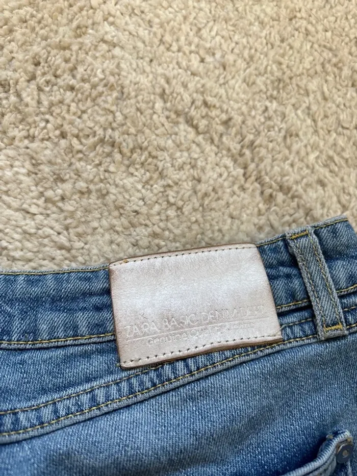 Jean à trous zara taille 36 - photo numéro 9