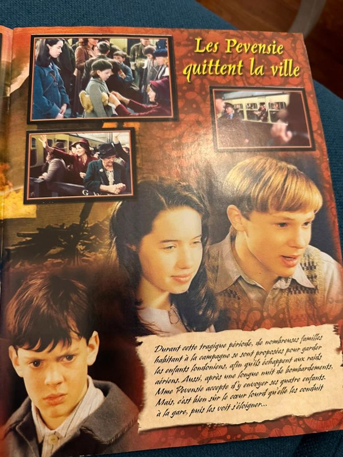 Album livre Panini complet stickers autocollants Narnia Le monde de Chapitre 1 lion sorcière - photo numéro 3