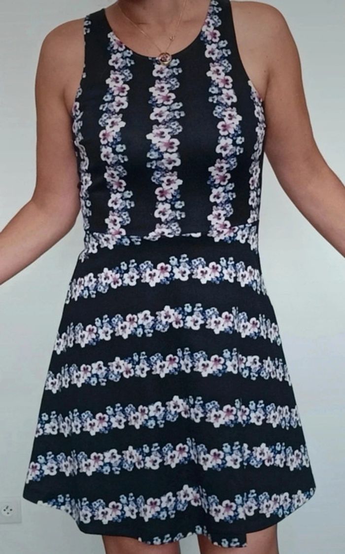 Robe patineuse été fleurie casualchic taille 36 - photo numéro 6