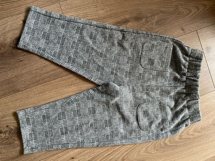Lot 2 pantalons gris doublé polaire et à carreaux - photo numéro 3