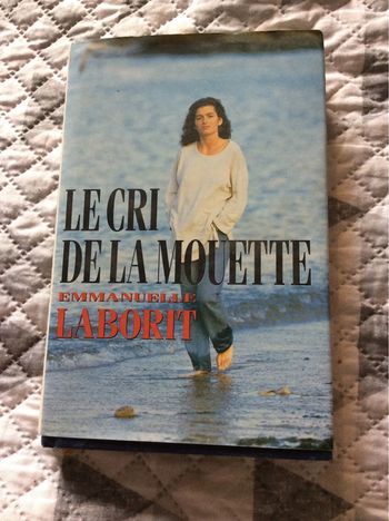 #le cri de la mouette Emmanuelle Laborit