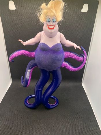 Poupée Disney Ursula la petite sirène
