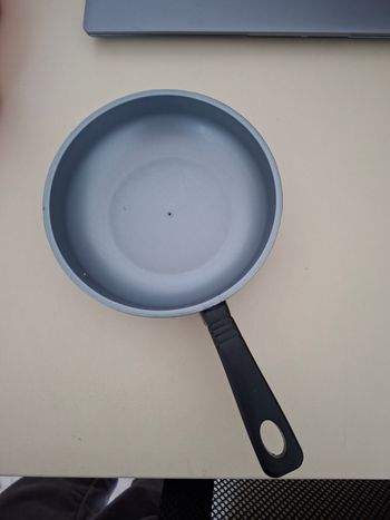 Poêle pour dînette 