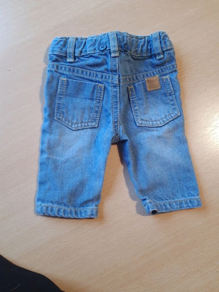 Jeans Kiabi 1mois - photo numéro 3