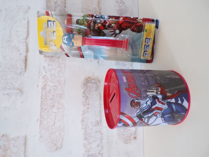 Tirelire Marvel - Pez - Avengers - Captain America (J29) - photo numéro 3