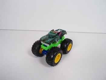 Monster Trucks - Hot Wheels - Hotweiler - Chien (J2)