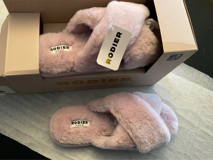 Chaussons rose Rodier neuf - photo numéro 8