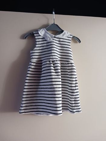 Robe blanc et noir 18 mois kiabi