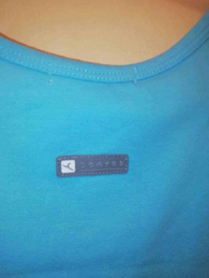 Top brassière sport turquoise DOMYOS T. 36 - photo numéro 2