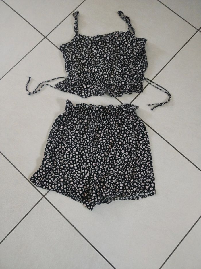 Ensemble Short + Croc top