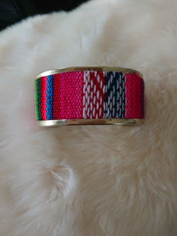 Joli bracelet ethnique