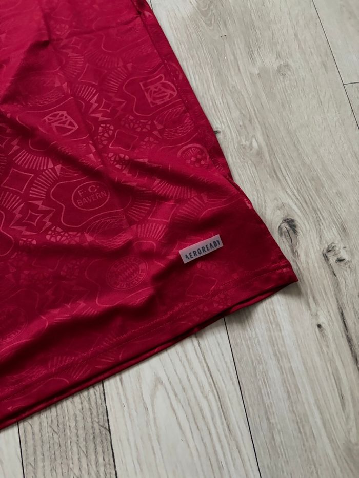 Maillot Bayern 125 ans taille M - photo numéro 6