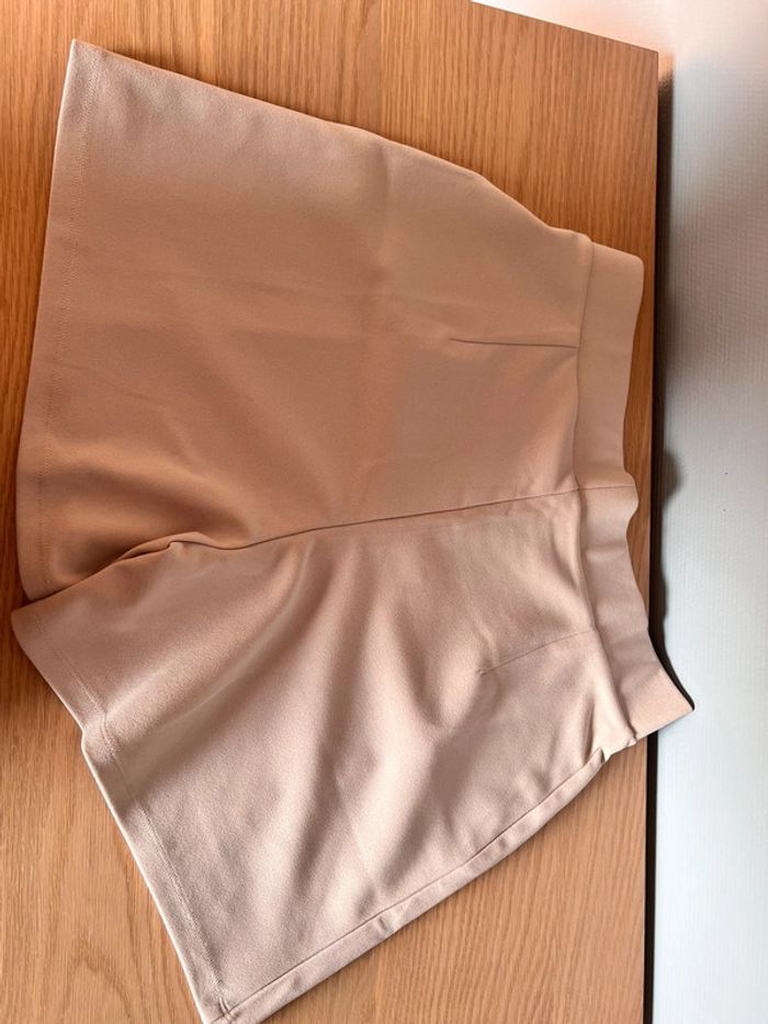 Short H&M taille M neuf - photo numéro 3