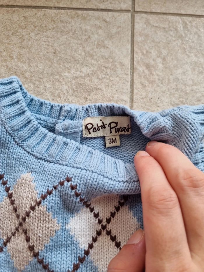 Pull 3 mois petit pivat - photo numéro 2