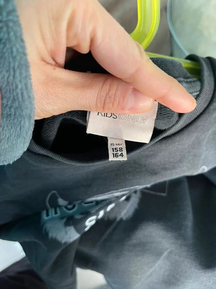 Beau sweat en coton only kids taille 14 ans - photo numéro 3