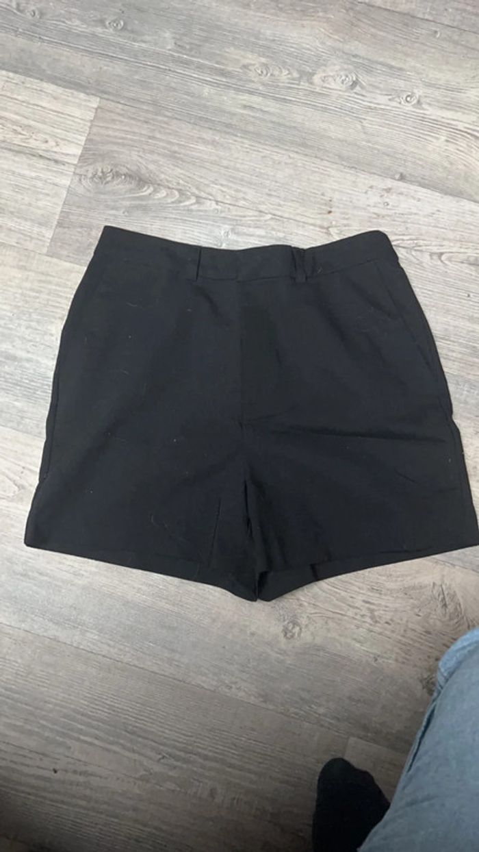 Short kiabi taille 38