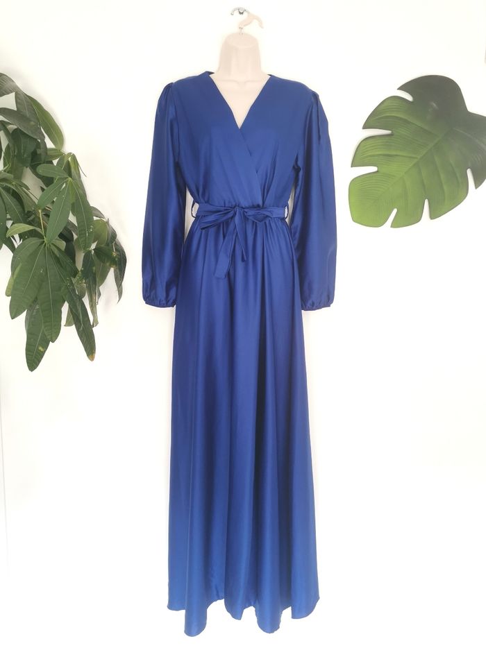 Maxi dress, robe longue satinée bleu roi Émilie Fashion Paris Taille Unique