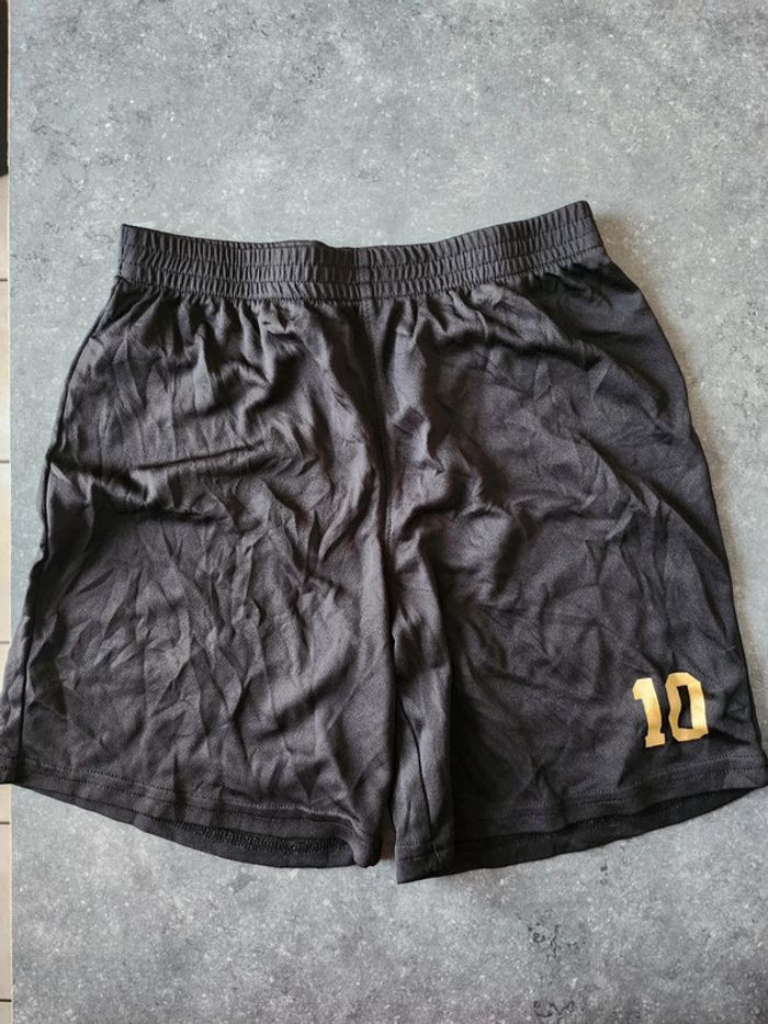 Tenue de foot garçon - photo numéro 3