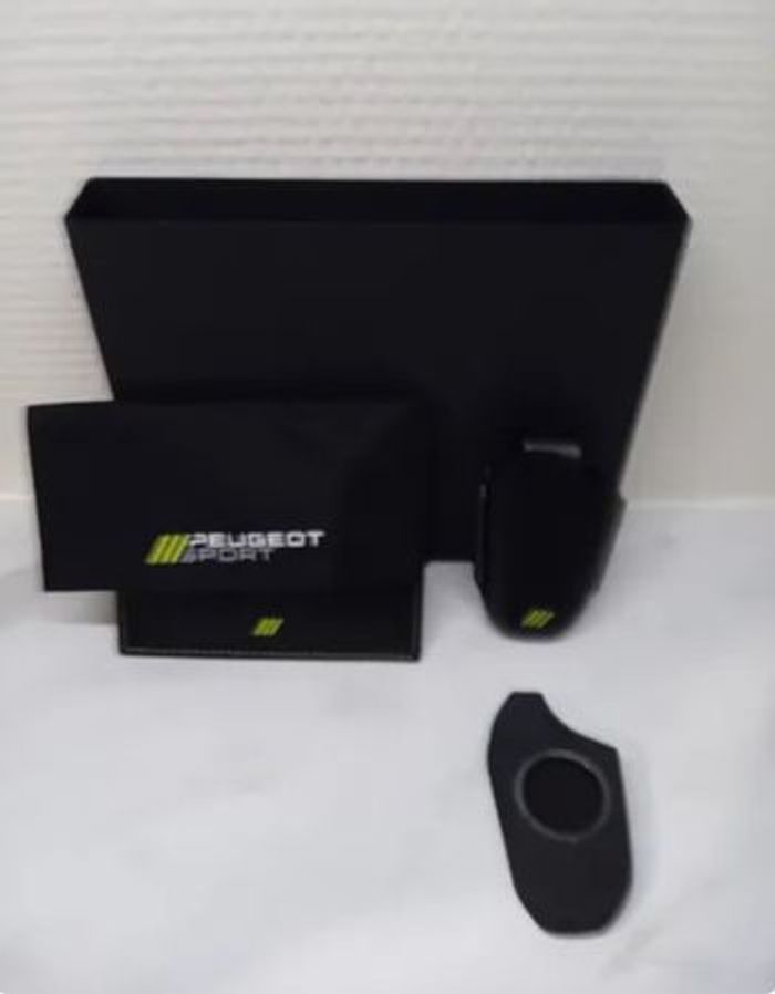 Kit porte-Cartes et housse de clés cuir Peugeot - photo numéro 6