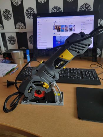 MINI SCIE CIRCULAIRE PLONGEANTE