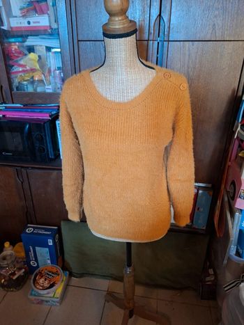 Pull taille 1 Armand Thierry orange brillant