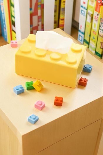 Boîte à mouchoirs design brique de Lego – Jaune