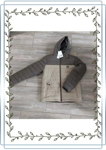 Manteau Billabong surf check puffer marron, taille S, neuf avec étiquette, valeur 100€