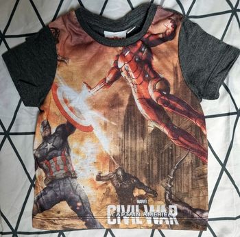 Tee-shirt Marvel