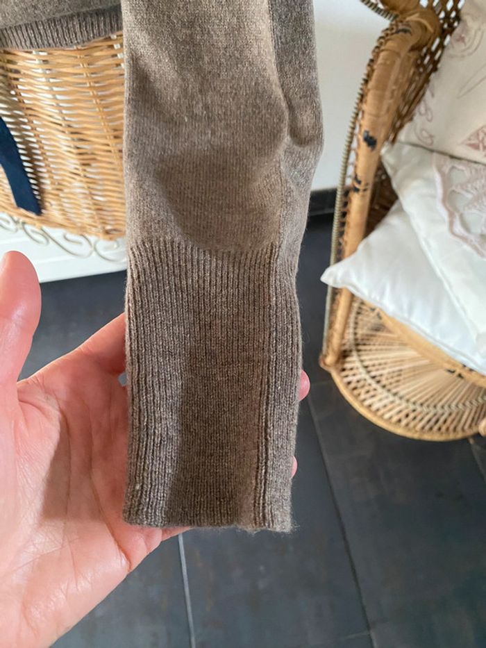 Pull Acanthe cachemire marron avec col V marine taille 1 - photo numéro 7