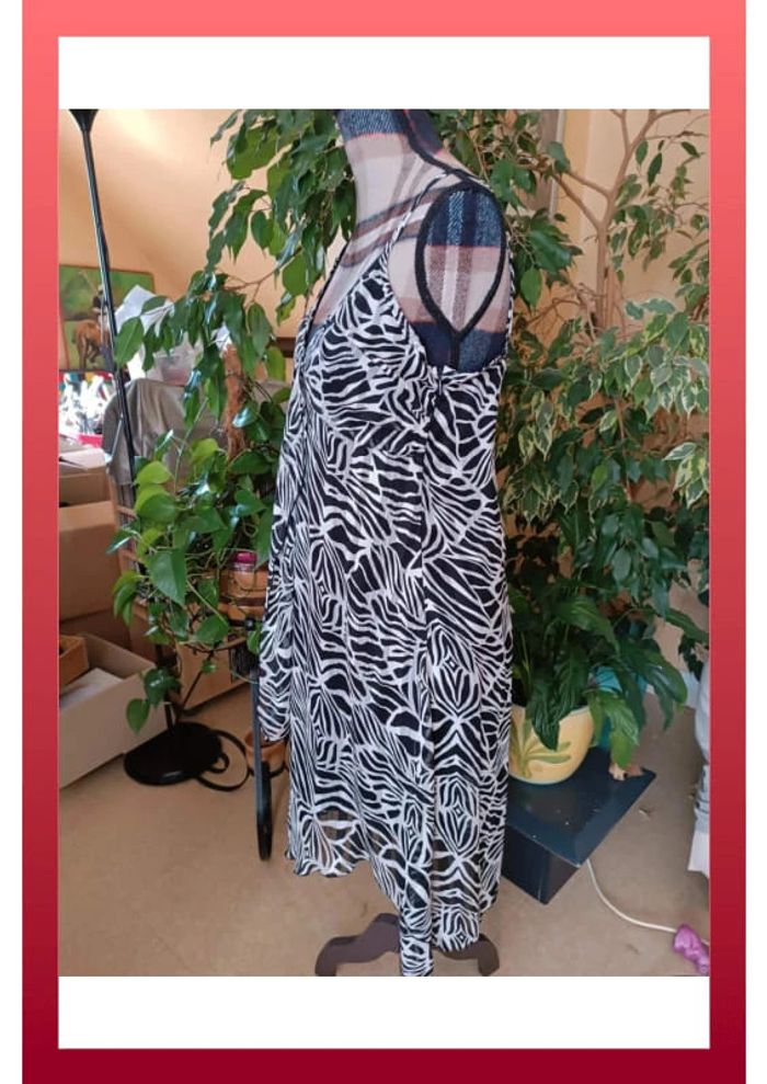 Robe asymétrique - photo numéro 2