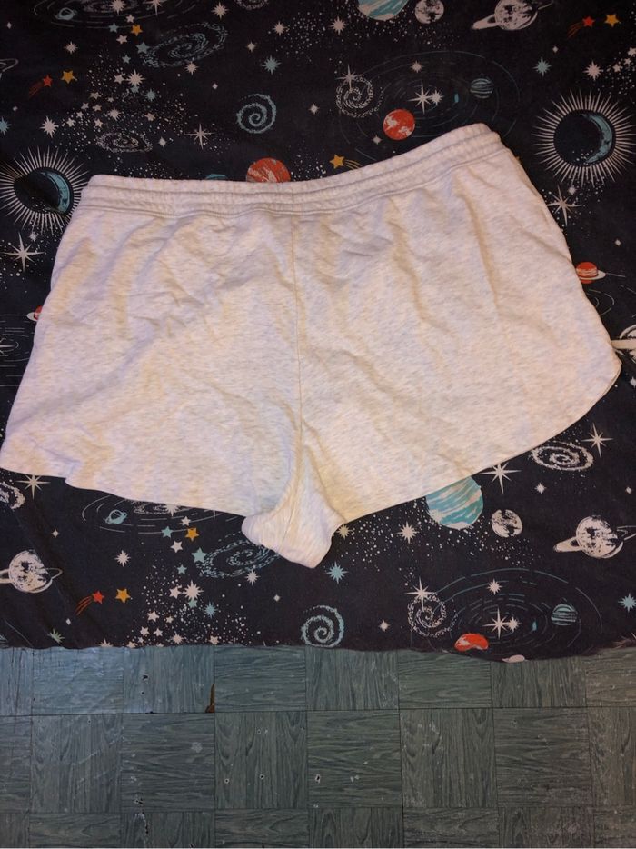 Short - photo numéro 2