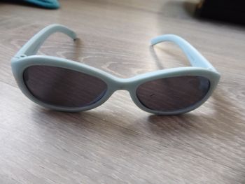 Lunette de soleil bébé