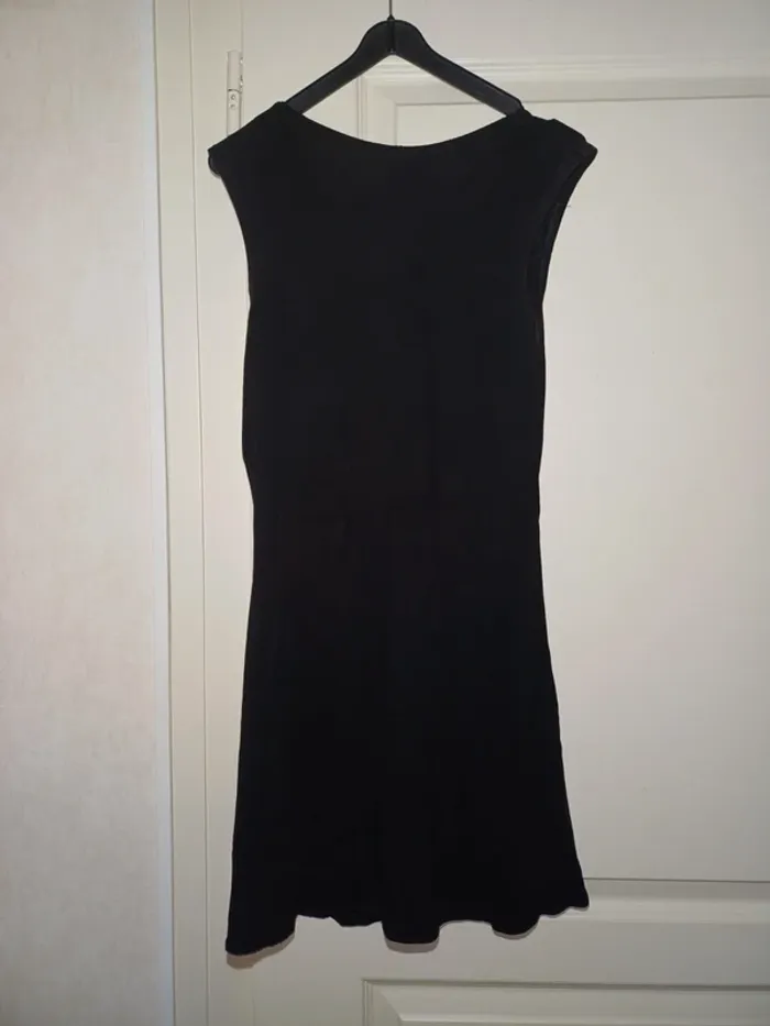 Robes d’été sans marque - photo numéro 2